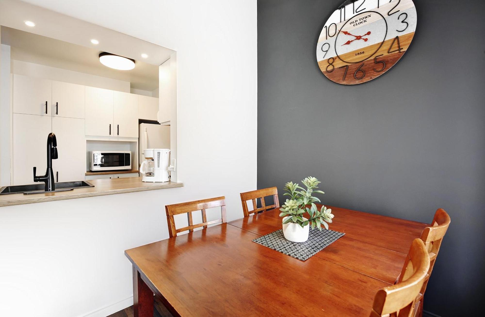 Condo 305 33 Chemin Du Hameau By Les Chalets Alpins Stoneham Exterior foto
